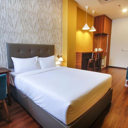 Citivilla Hotel Penang Джордж Таун Екстериор снимка
